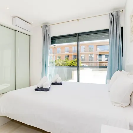 Daire Cavalo Preto Luxury By Golden Zenith Quarteira